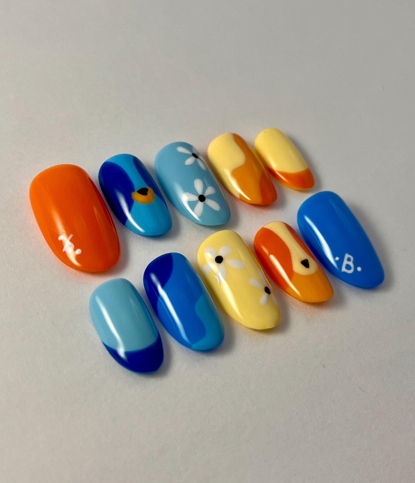 Bluey & Bingo Character Handpainted Press-On Nails